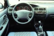 TOYOTA Corolla 1.3 16V XLi (1992-1995)
