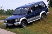 MITSUBISHI Pajero Wagon 3.0 V6-24 GLS (1995-1997)
