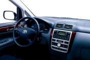 TOYOTA Avensis Verso 2.0 D Sol (2003-2007)