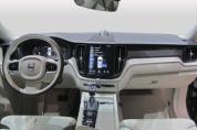 VOLVO XC60 2.0 [B5] MHEV R-Design AWD Geartronic (2021–)